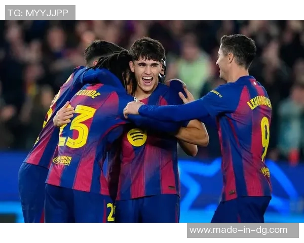 法国足球明星加盟巴萨引发热议球迷期待新赛季精彩表现